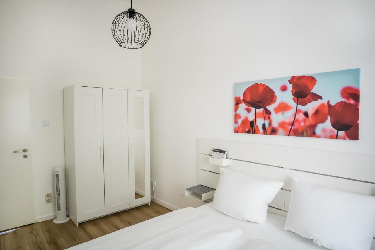 Spacious In Mitte For 6 * Berlino