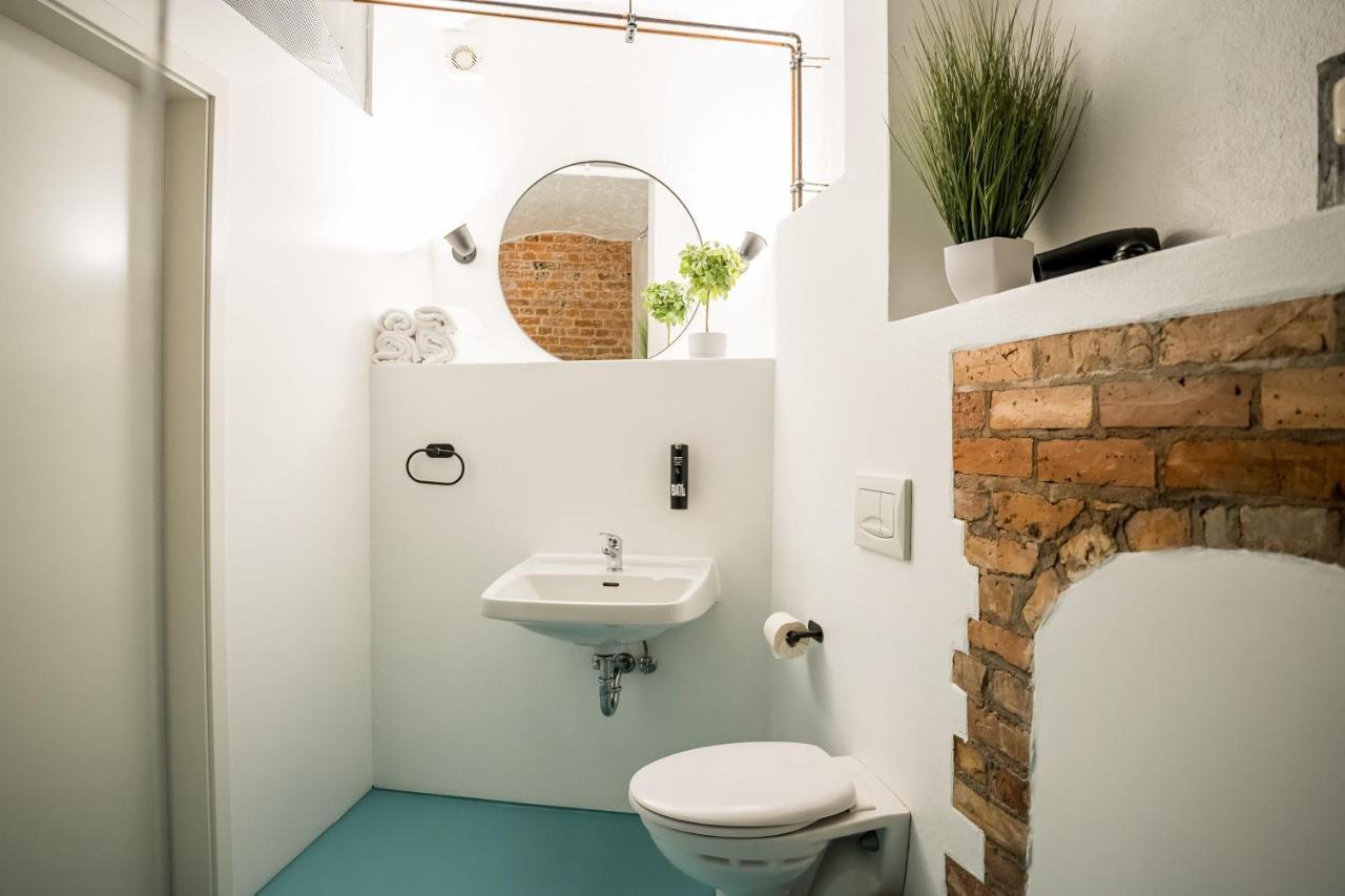 Spacious In Mitte For 6 Appartamento *