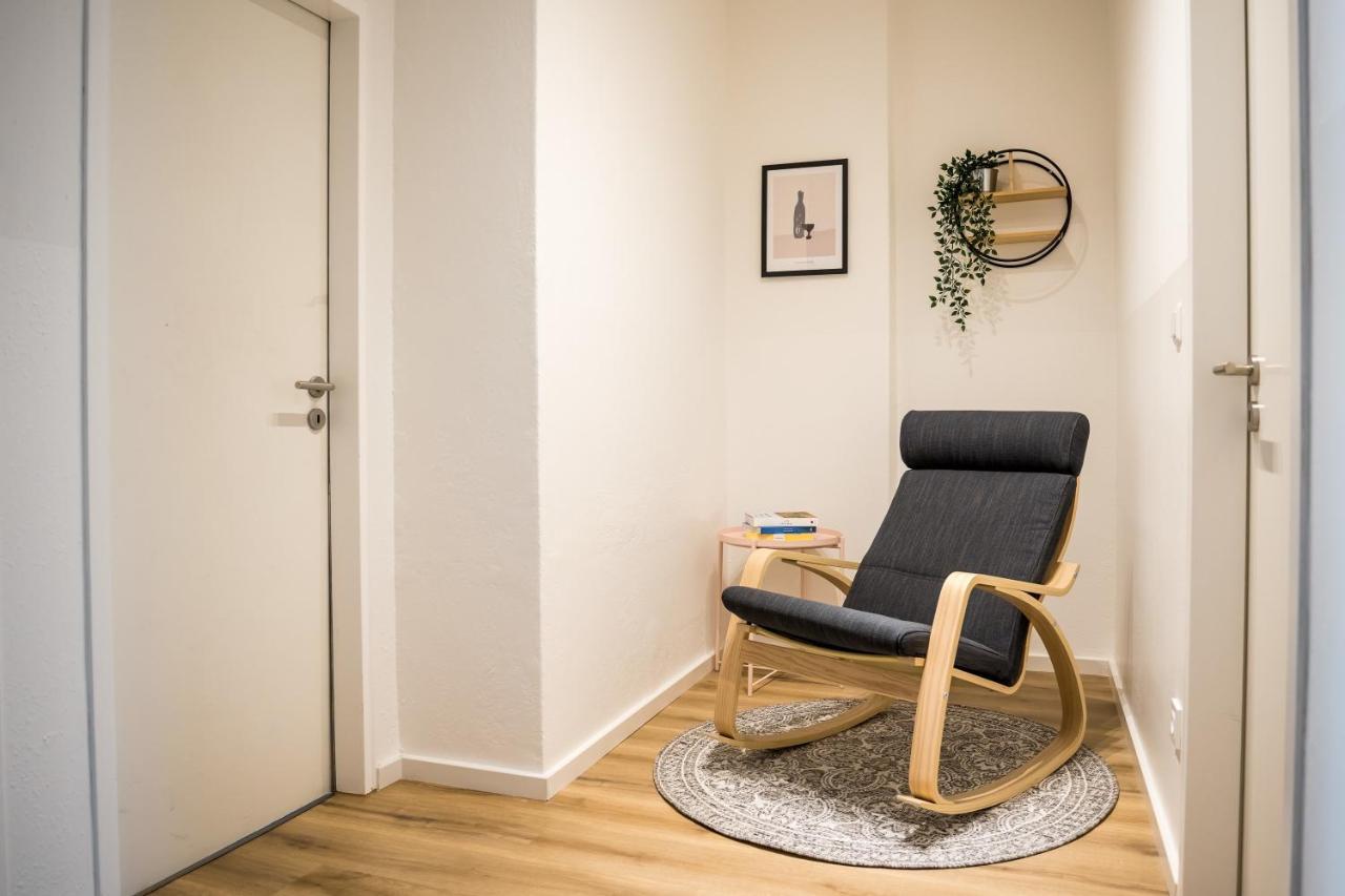 Spacious In Mitte For 6 Berlino